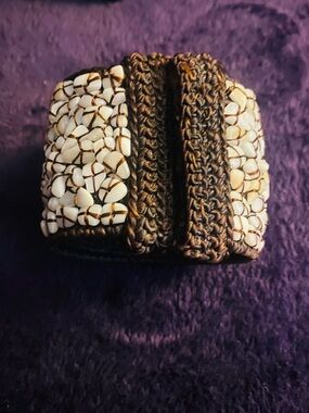 Poseidon Mother-of-Pearl Chips Woven on Macrame Cuff